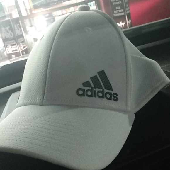 adidas Other - White fresh Adidas hat